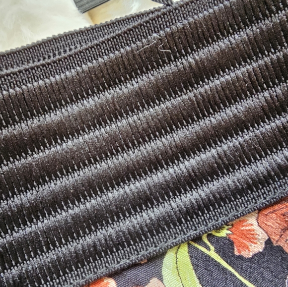 New ZARA Off The Shoulder Floral Top Bell Sleeve Bandana Flower Print Blouse - Picture 7 of 11